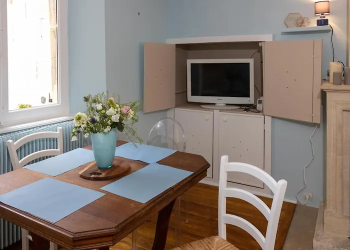 Les Ursulines Centre Historique De Байе